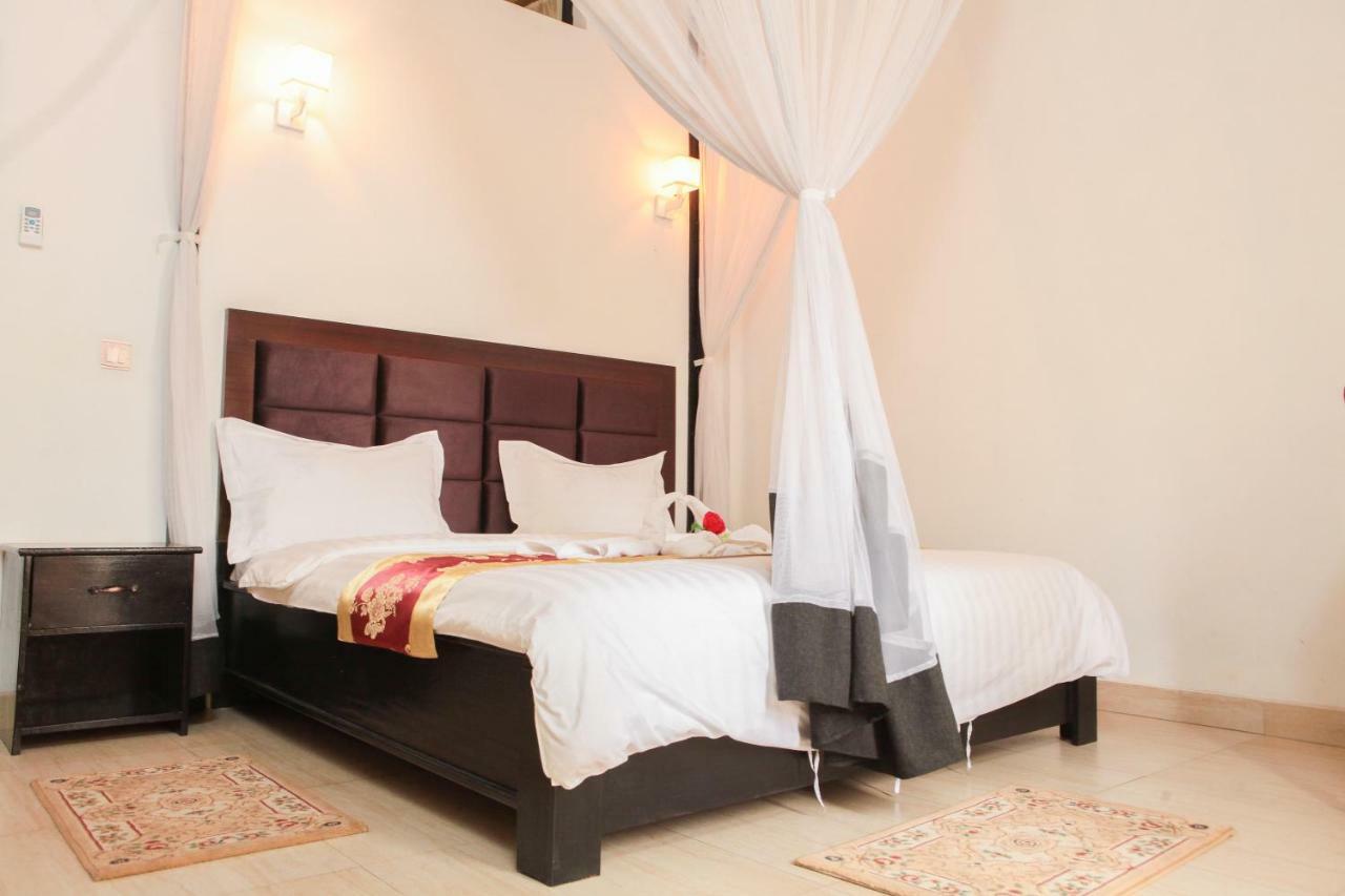 Hotel Kangaroo Bujumbura Bagian luar foto