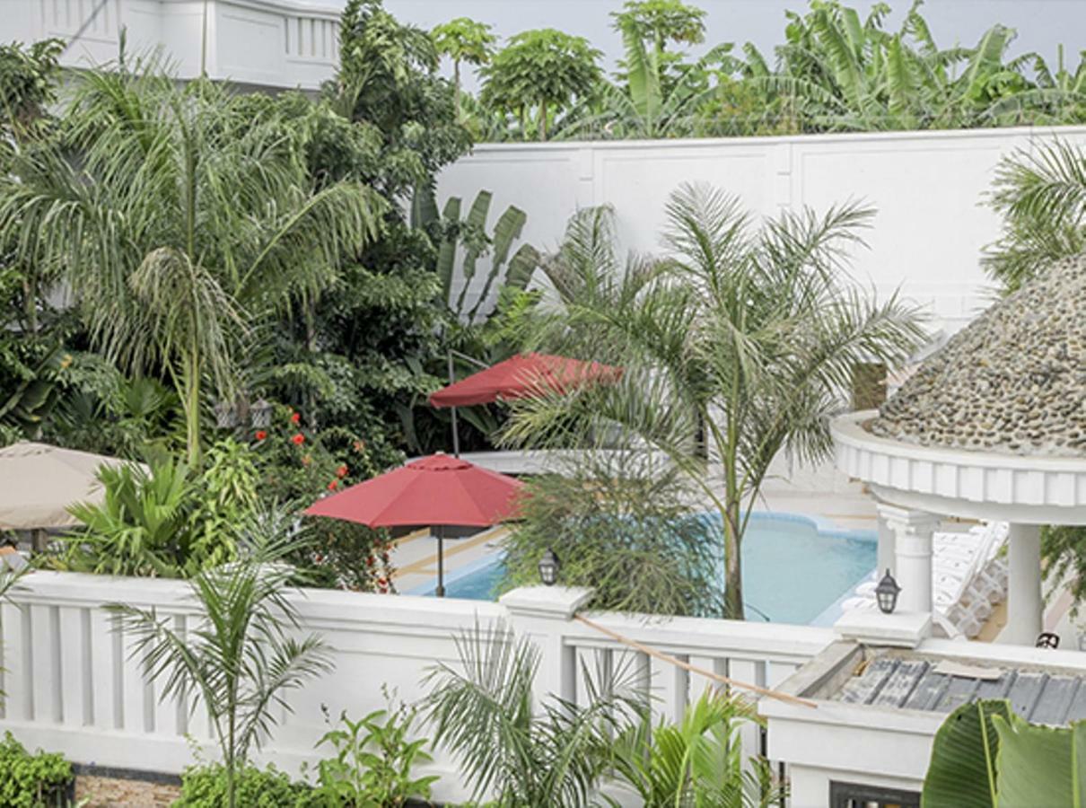 Hotel Kangaroo Bujumbura Bagian luar foto